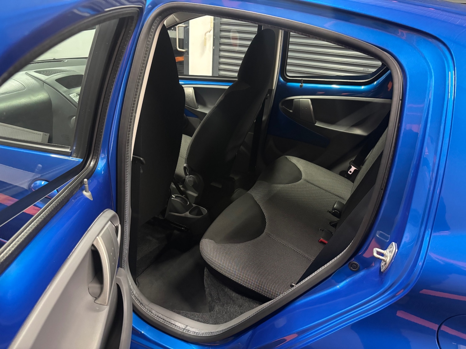 Used Toyota AYGO 2009 for sale - 76292828: Photo 67