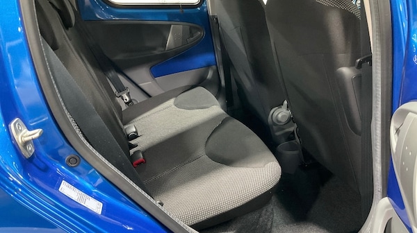 Used Toyota AYGO 2009 for sale - 76292828: Photo 7
