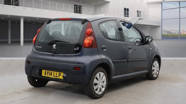 Used Peugeot 107 2014 for sale - 76268202: Photo 3