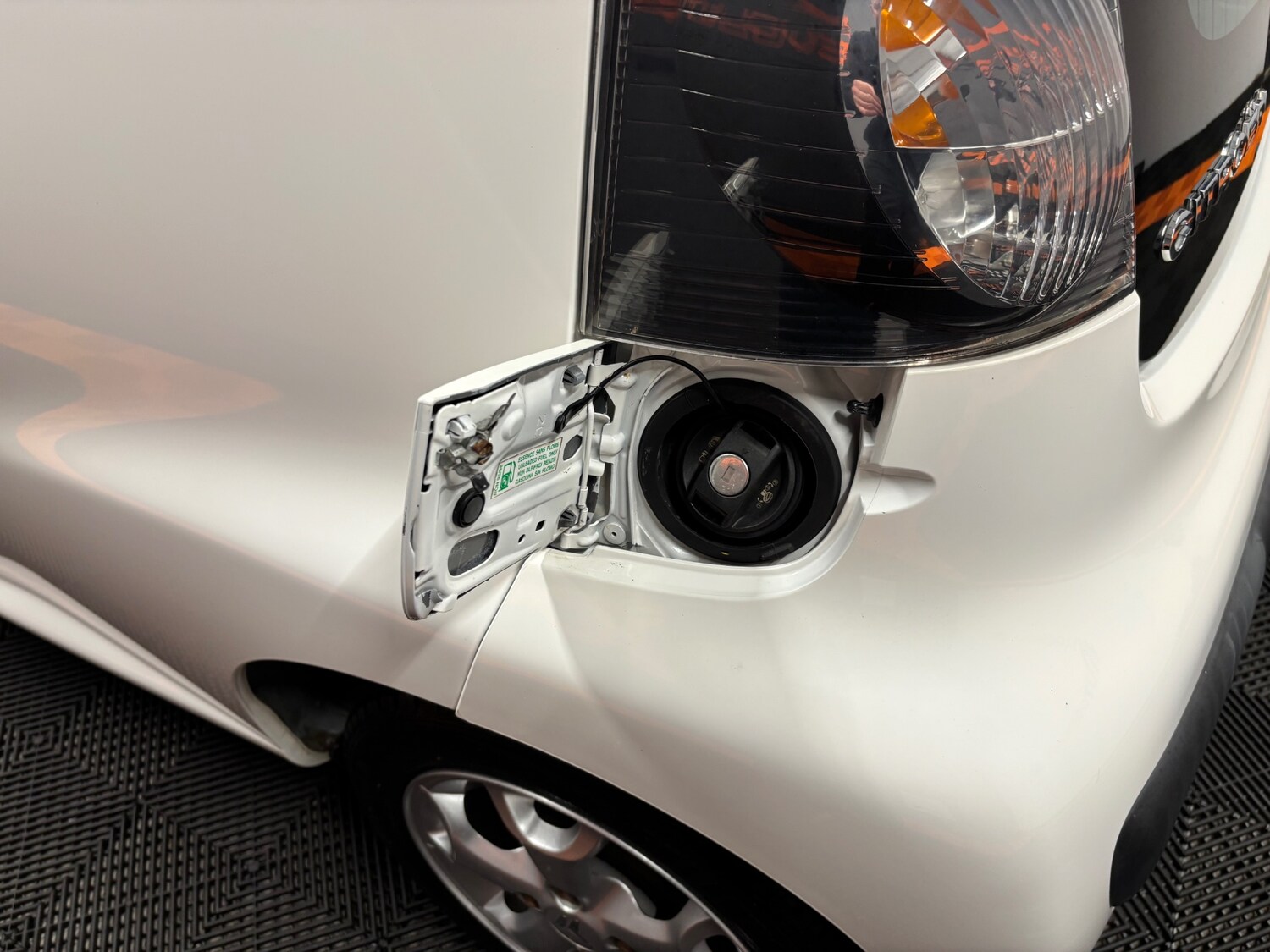 Used Citroen C1 2010 for sale - 75948334: Photo 16