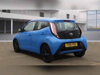 Used Toyota AYGO 2016 for sale - 76097499: Photo