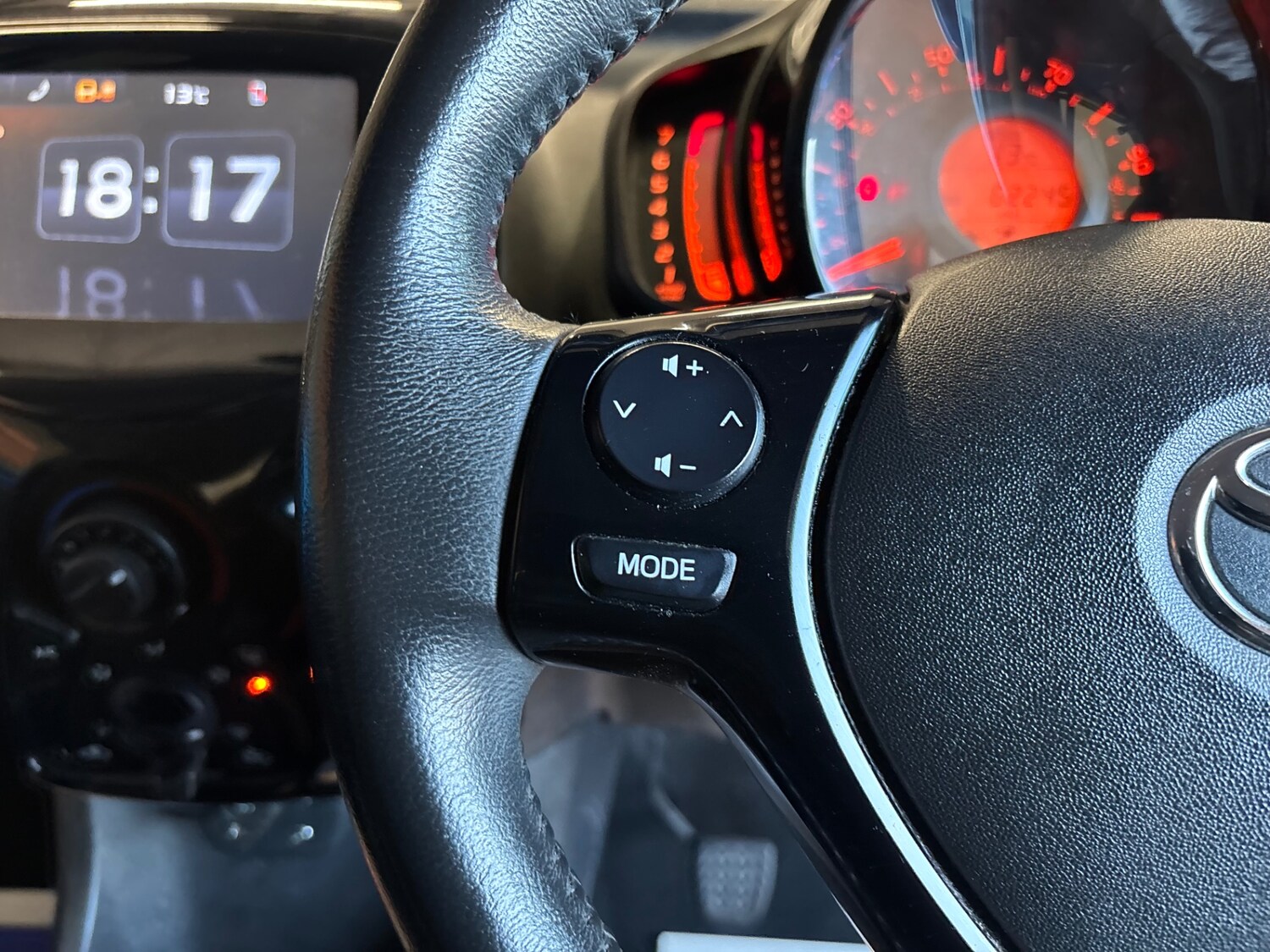 Used Toyota AYGO 2016 for sale - 76097499: Photo 42