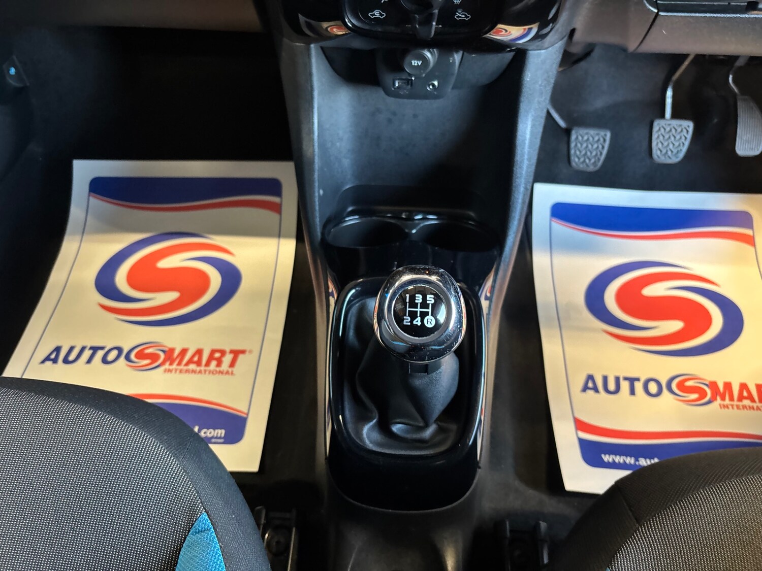 Used Toyota AYGO 2016 for sale - 76097499: Photo 45