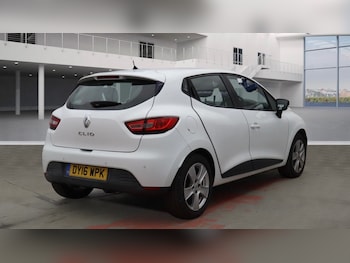 Used Renault Clio 2016 for sale - 76095235: Photo