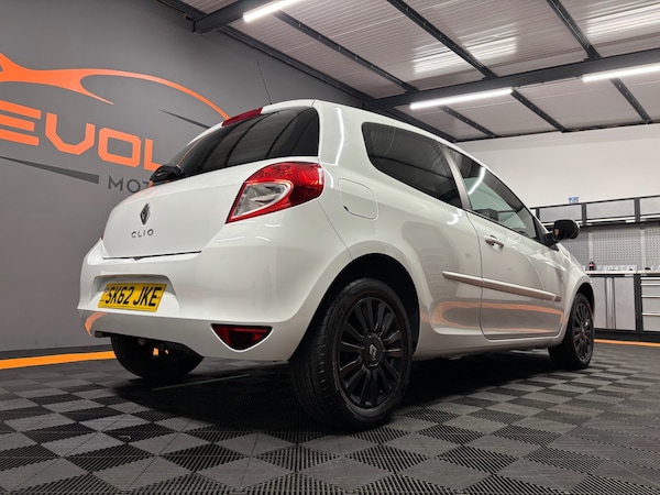 Used Renault Clio 2012 for sale - 76168089: Photo 30
