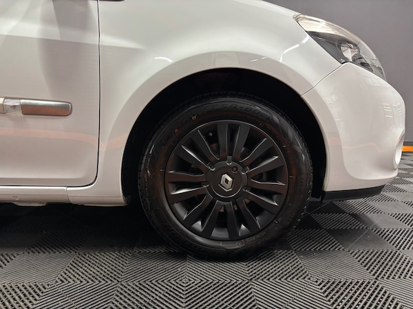 Used Renault Clio 2012 for sale - 76168089: Photo 62