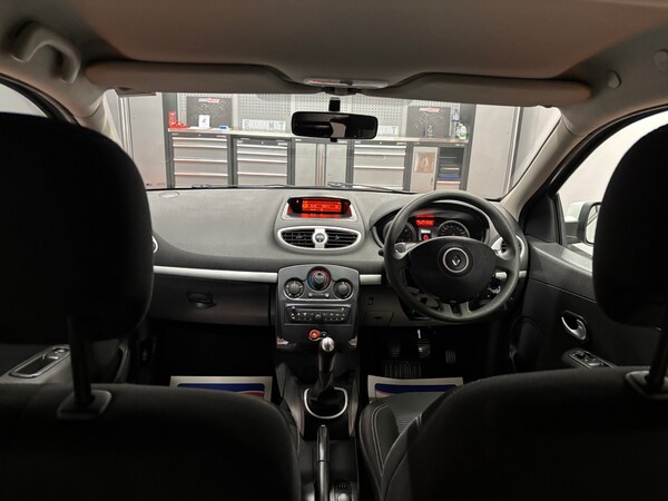 Used Renault Clio 2012 for sale - 76168089: Photo 65