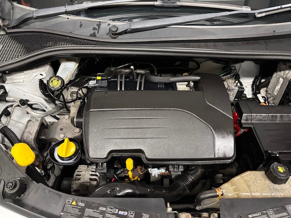 Used Renault Clio 2012 for sale - 76168089: Photo 72