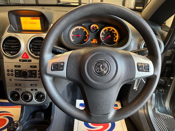 Used Vauxhall Corsa 2011 for sale - 75256878: Photo 35