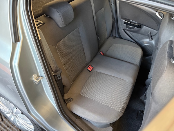 Used Vauxhall Corsa 2011 for sale - 75256878: Photo 50