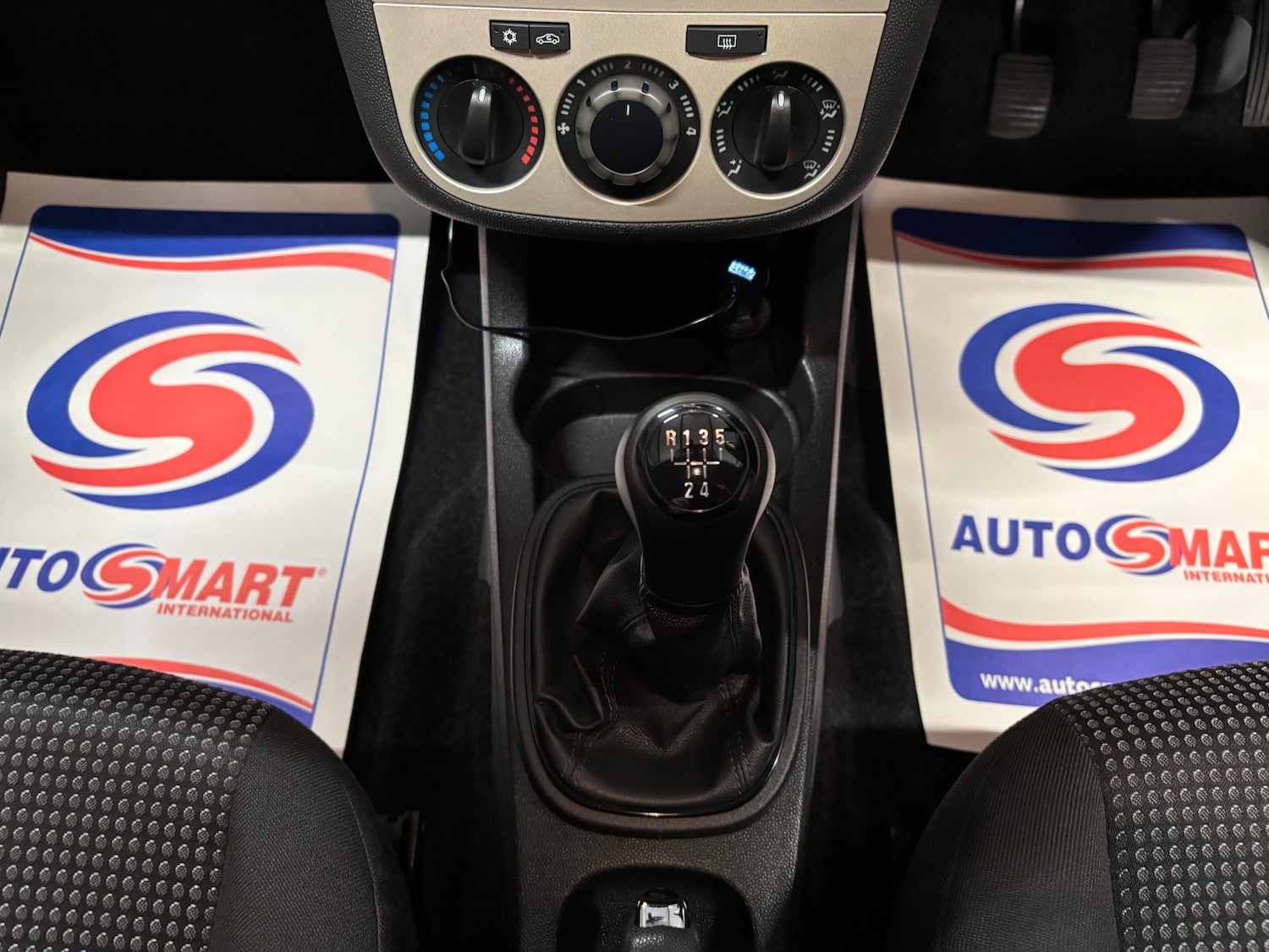 Used Vauxhall Corsa 2010 for sale - 76766529: Photo 61