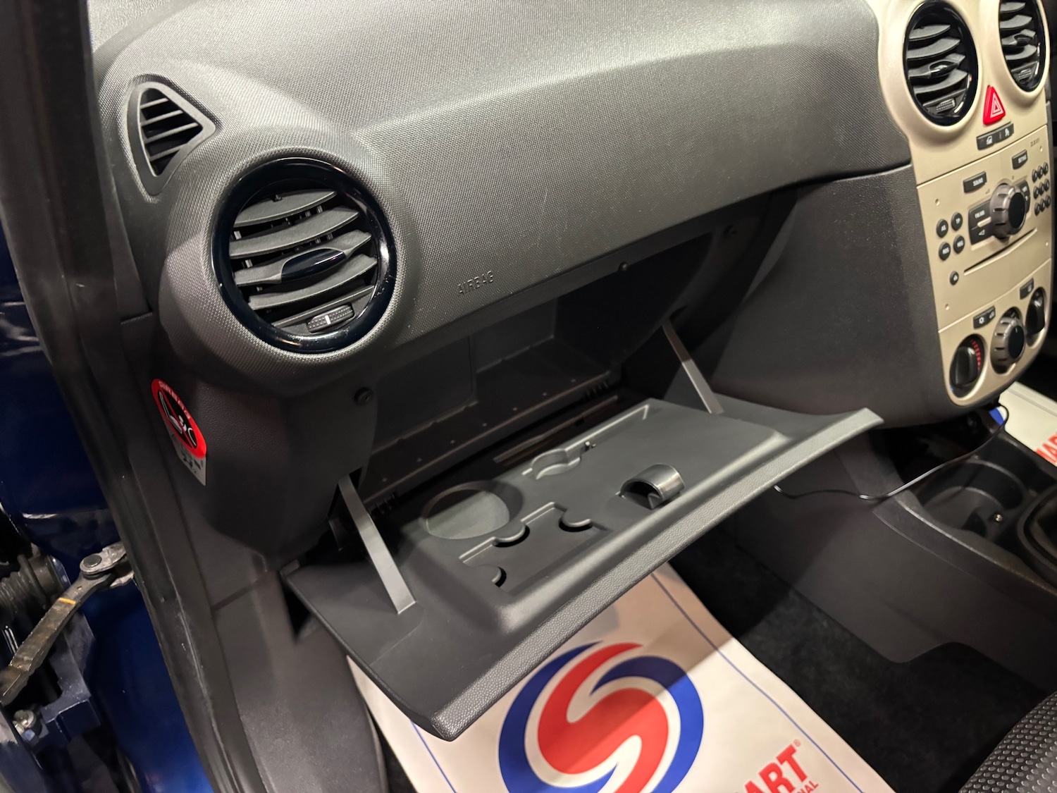 Used Vauxhall Corsa 2010 for sale - 76766529: Photo 75