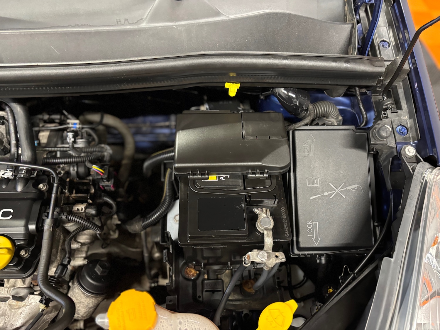 Used Vauxhall Corsa 2010 for sale - 76766529: Photo 81