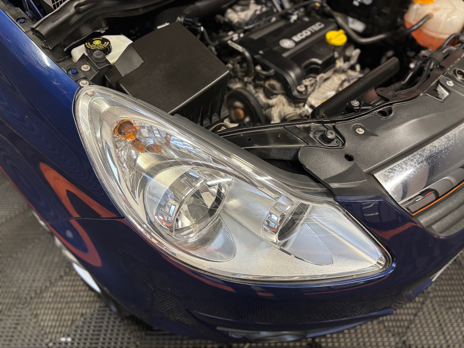 Used Vauxhall Corsa 2010 for sale - 76766529: Photo 85