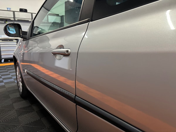Used Renault Clio 2010 for sale - 75258797: Photo 13