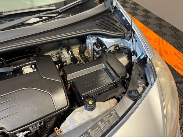 Used Renault Clio 2010 for sale - 75258797: Photo 40