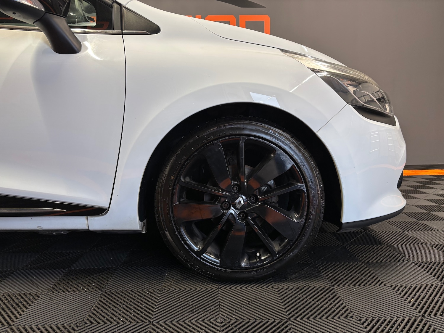 Used Renault Clio 2014 for sale - 77482232: Photo 15