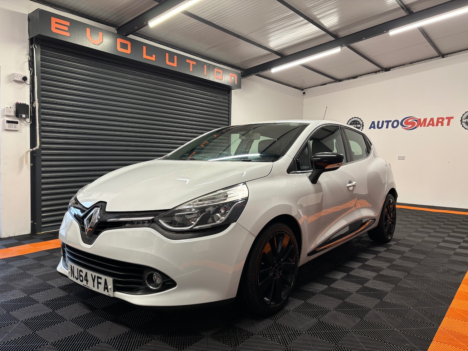 Used Renault Clio 2014 for sale - 77482232: Photo 21