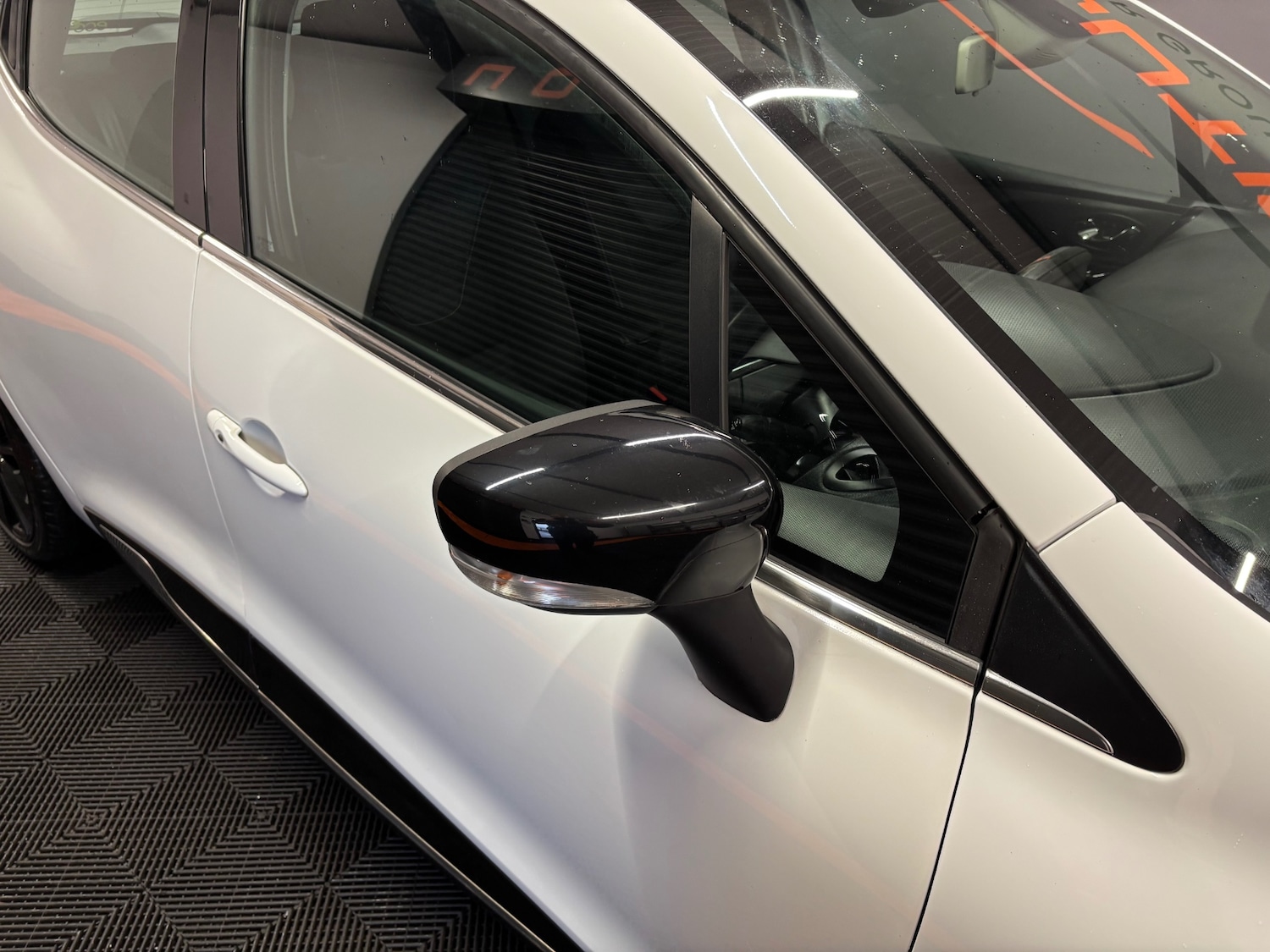 Used Renault Clio 2014 for sale - 77482232: Photo 24