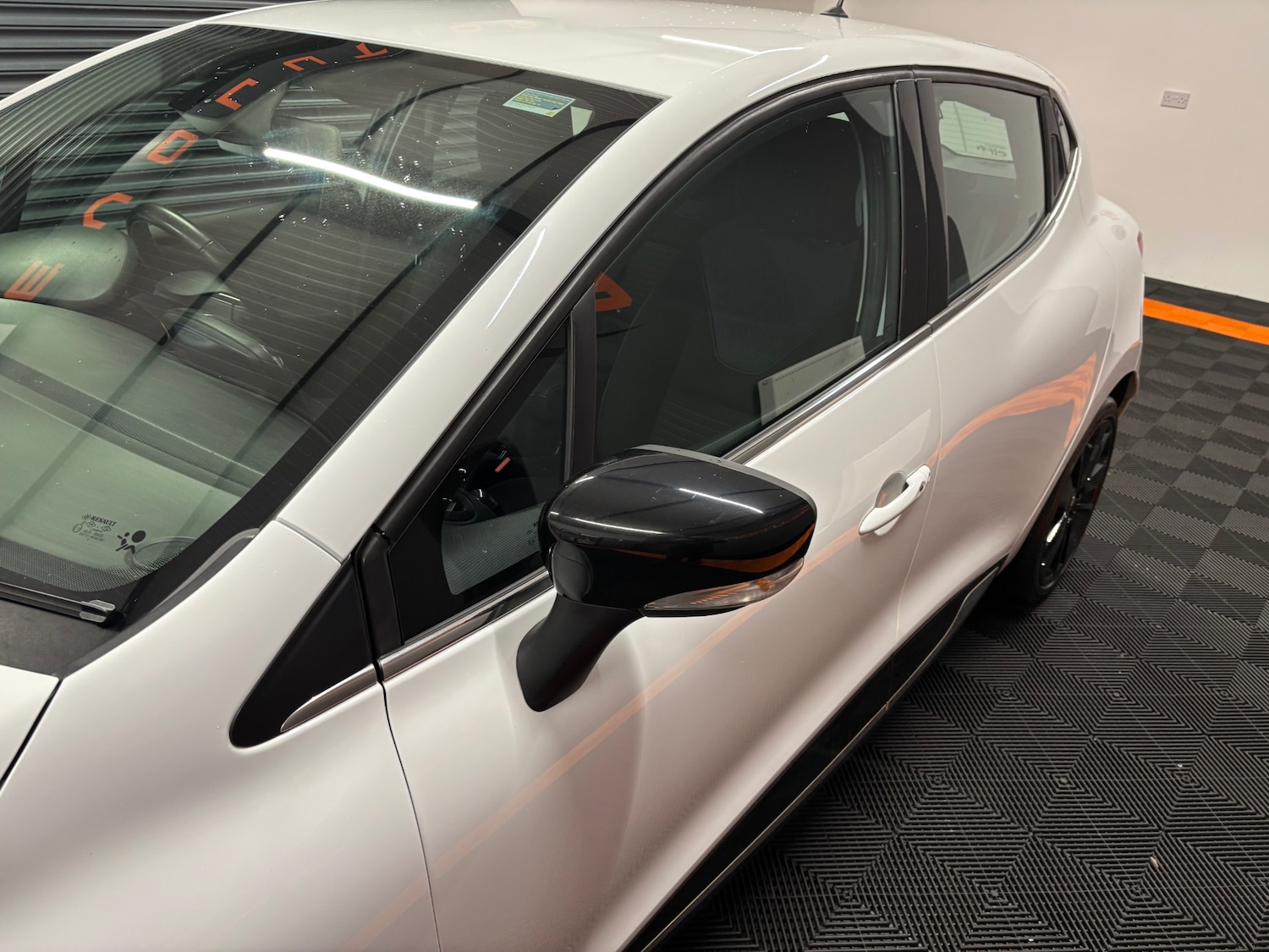 Used Renault Clio 2014 for sale - 77482232: Photo 25