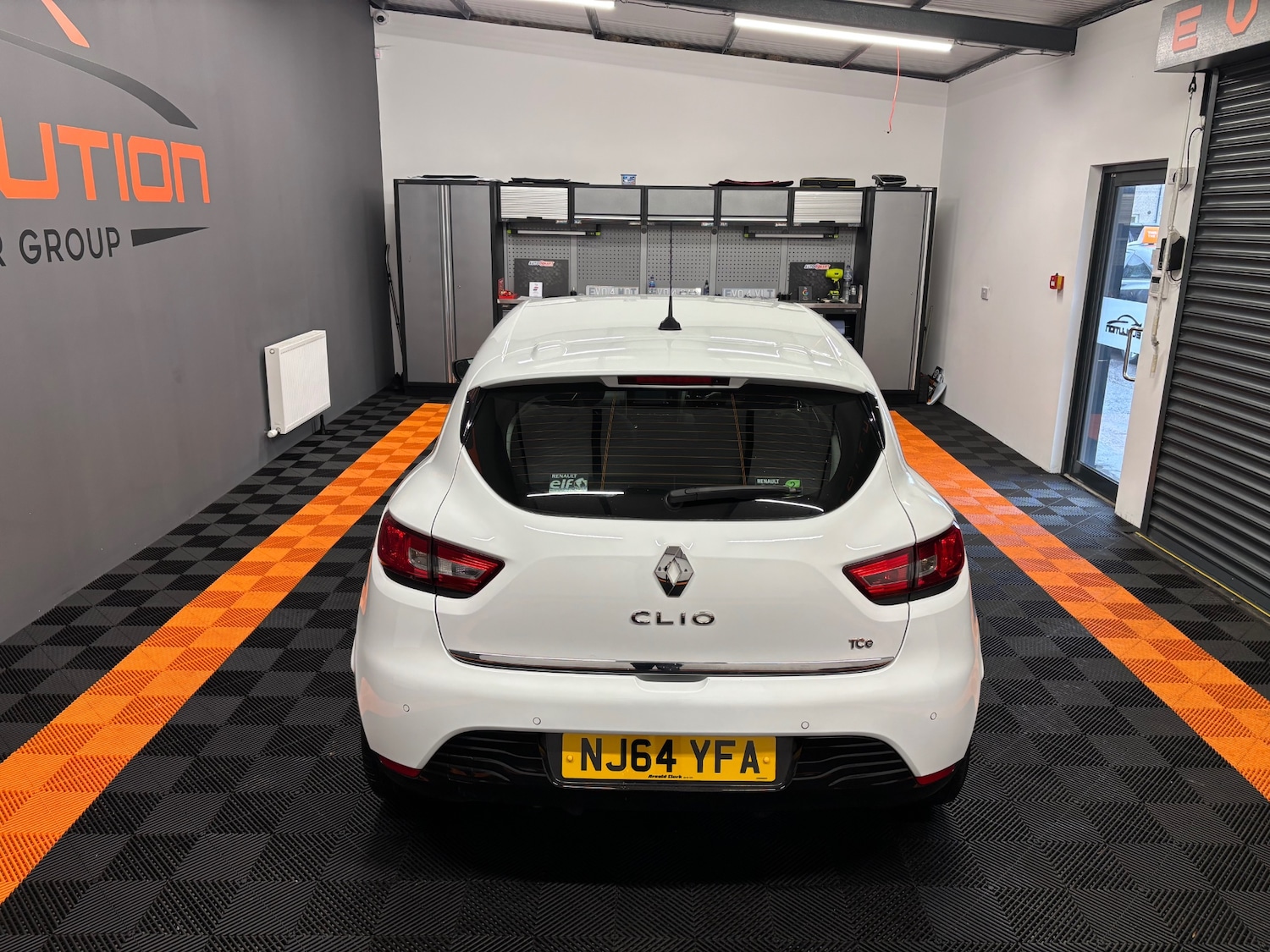 Used Renault Clio 2014 for sale - 77482232: Photo 33