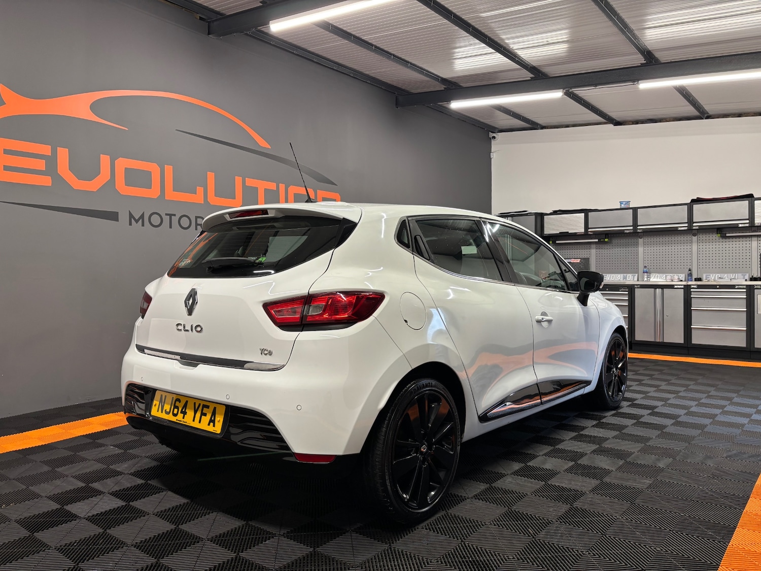 Used Renault Clio 2014 for sale - 77482232: Photo 36