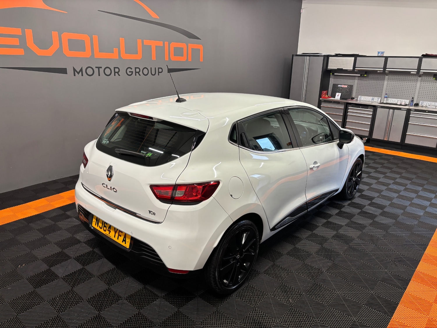 Used Renault Clio 2014 for sale - 77482232: Photo 37