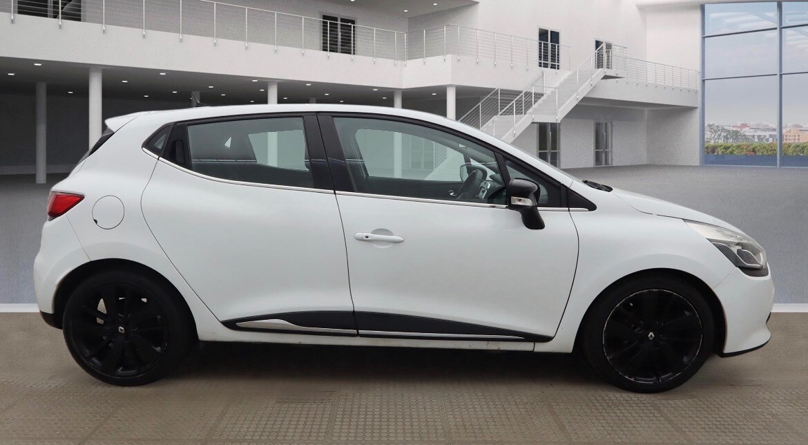 Used Renault Clio 2014 for sale - 77482232: Photo 6