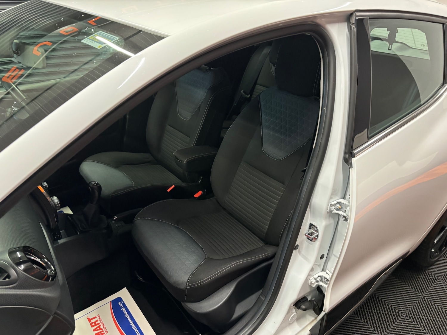 Used Renault Clio 2014 for sale - 77482232: Photo 72