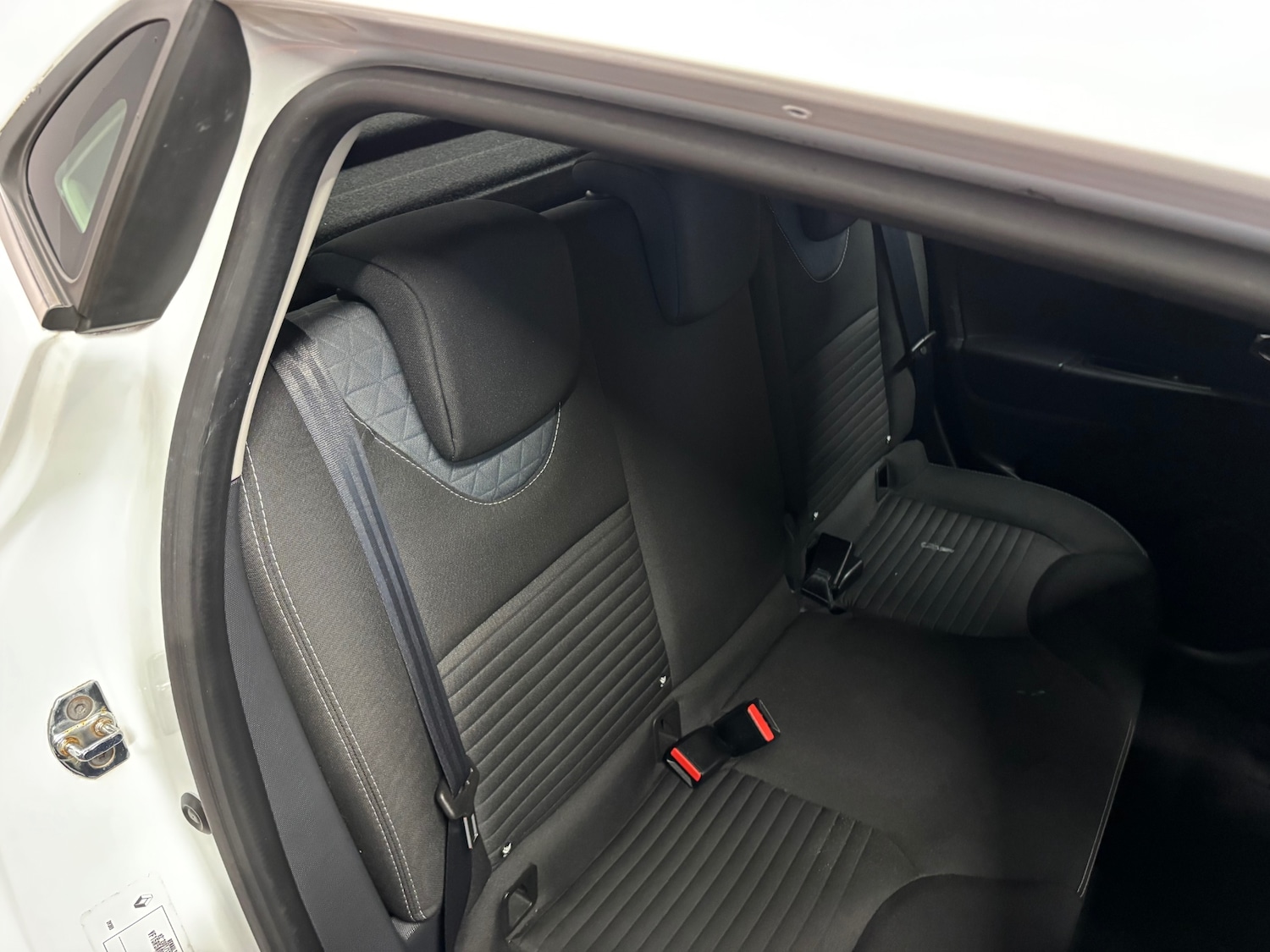 Used Renault Clio 2014 for sale - 77482232: Photo 80