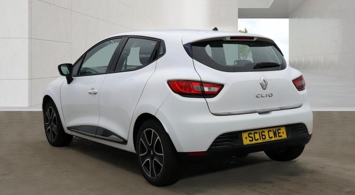 Used Renault Clio 2016 for sale - 78169022: Photo 2