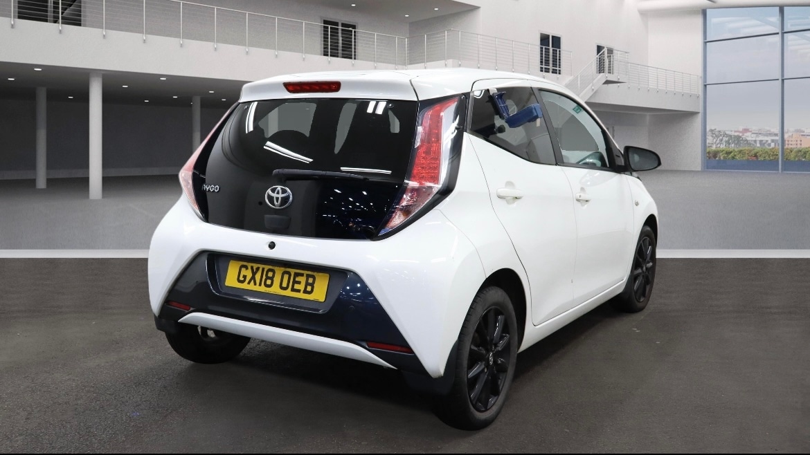 Used Toyota AYGO 2018 for sale - 76866593: Photo 3