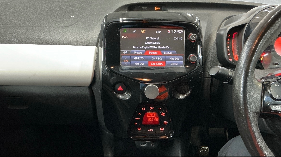 Used Toyota AYGO 2018 for sale - 76866593: Photo 9