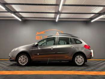 Used Renault Clio 2010 for sale - 74056698: Photo