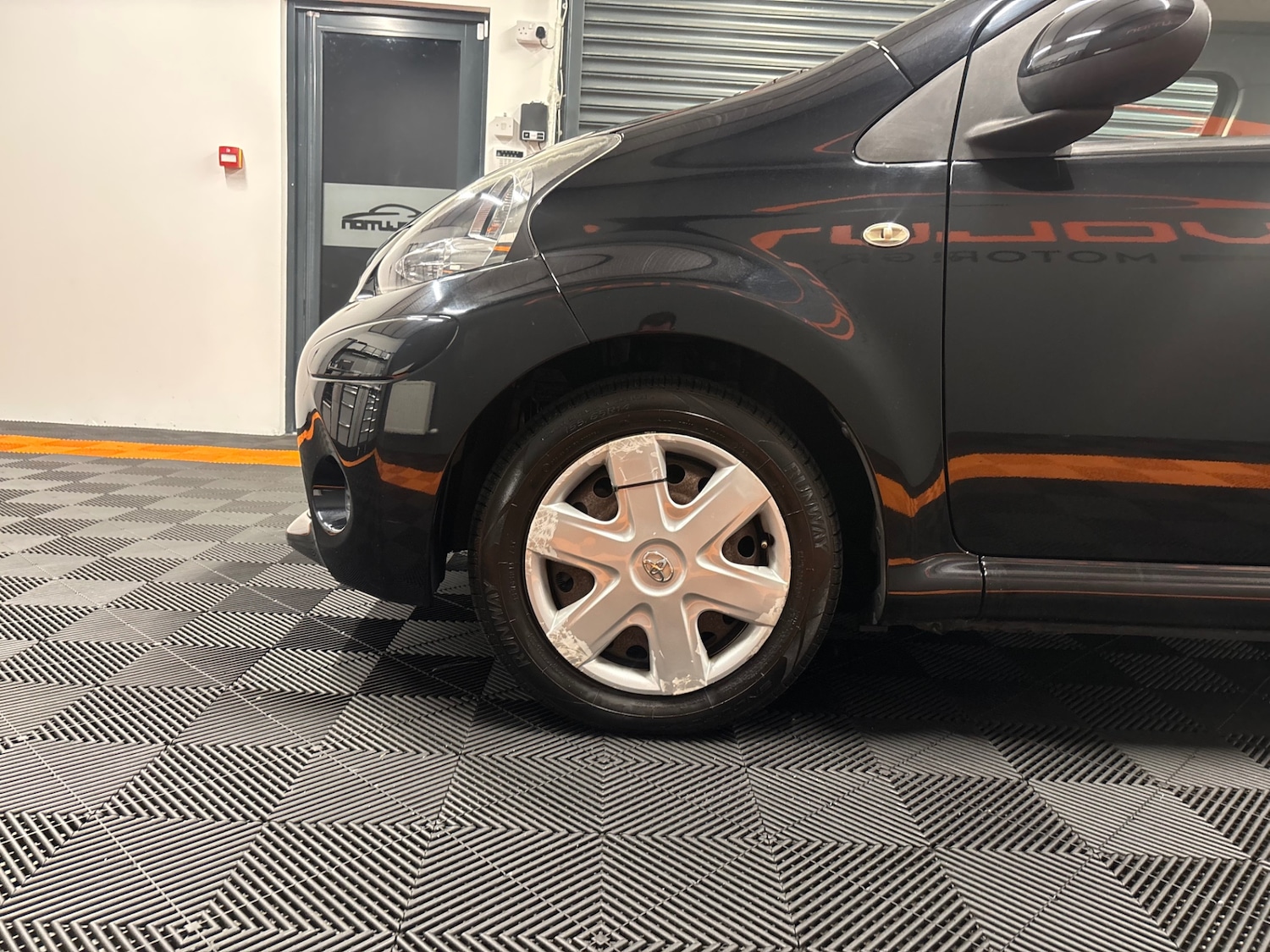 Used Toyota AYGO 2013 for sale - 76000493: Photo 37