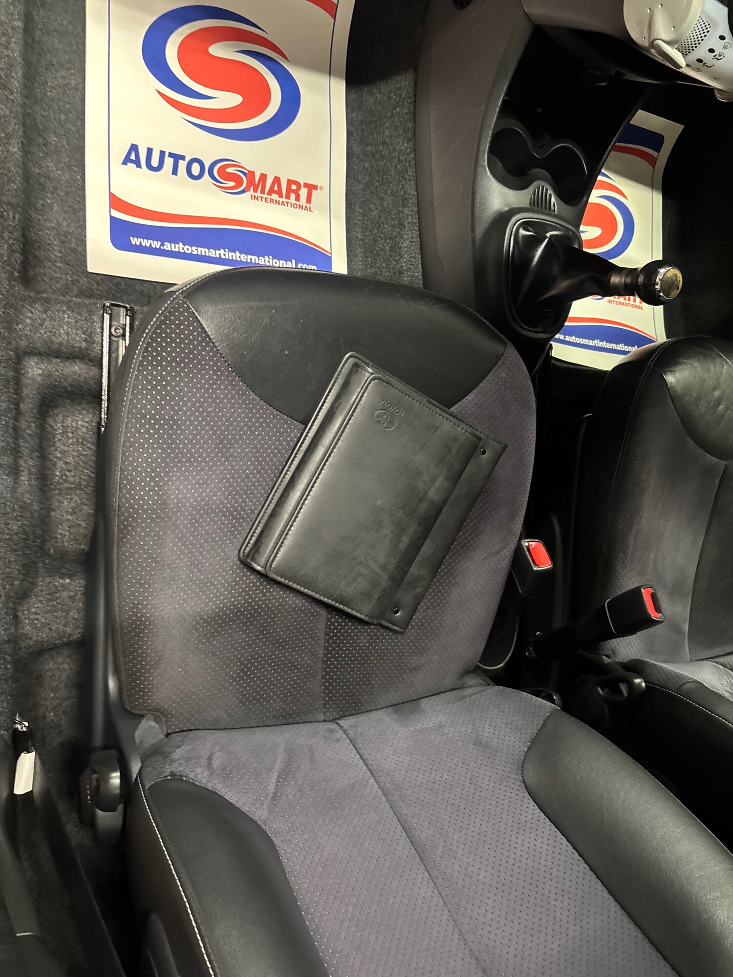 Used Toyota AYGO 2013 for sale - 76000493: Photo 52