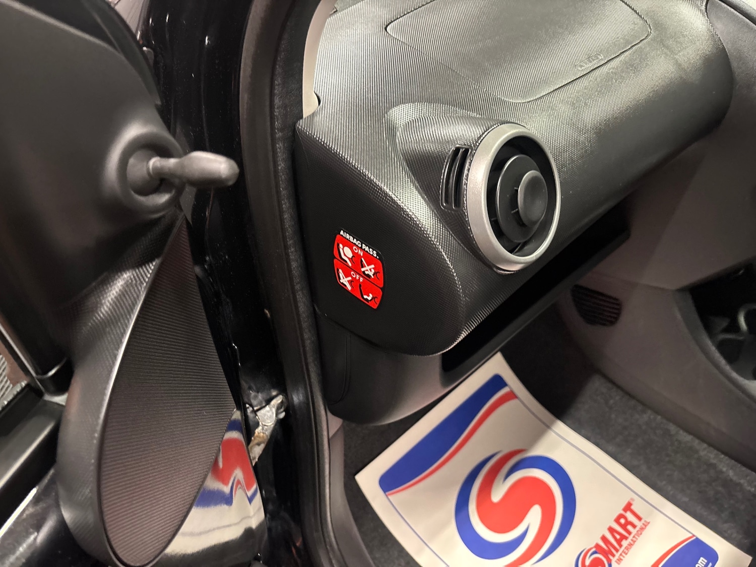 Used Toyota AYGO 2013 for sale - 76000493: Photo 53