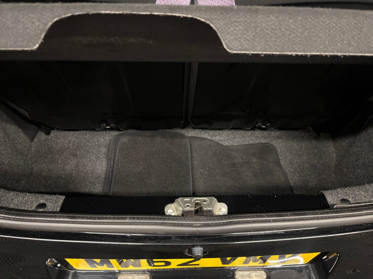 Used Toyota AYGO 2013 for sale - 76000493: Photo 59