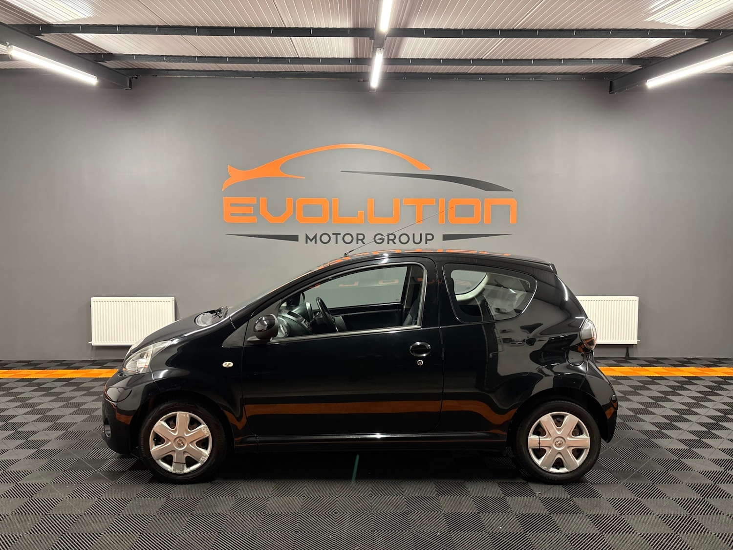 Used Toyota AYGO 2013 for sale - 76000493: Photo 6