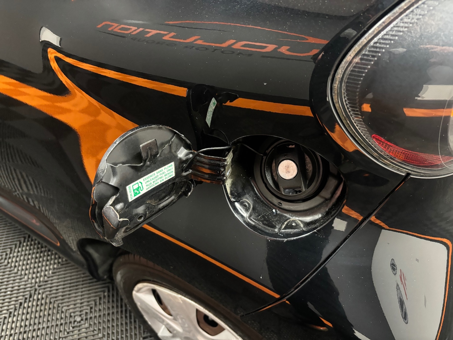 Used Toyota AYGO 2013 for sale - 76000493: Photo 61