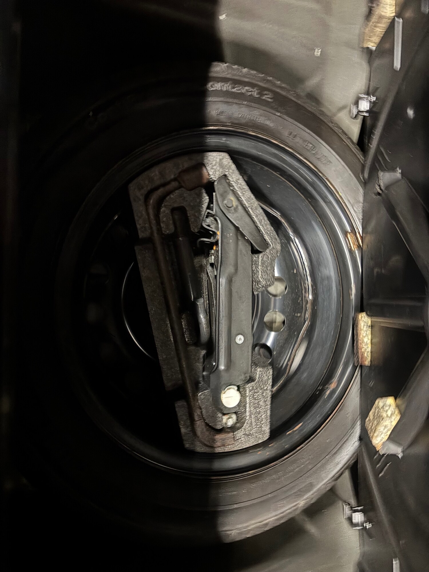 Used Toyota AYGO 2013 for sale - 76000493: Photo 62