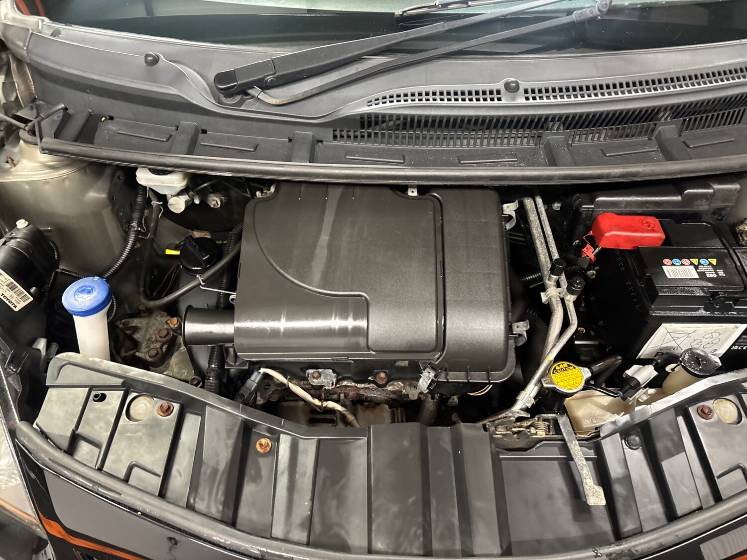 Used Toyota AYGO 2013 for sale - 76000493: Photo 65