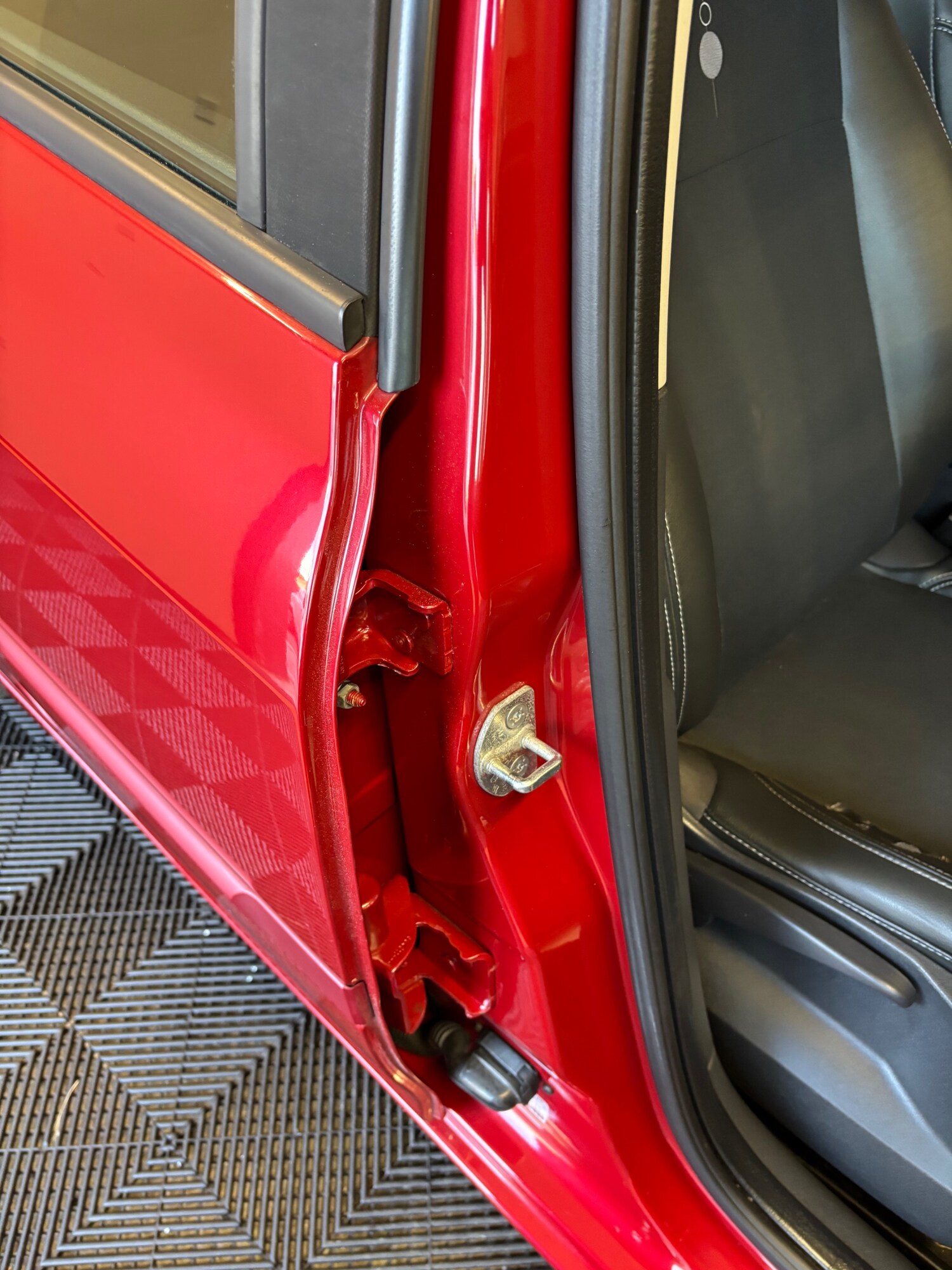 Vehicle 83