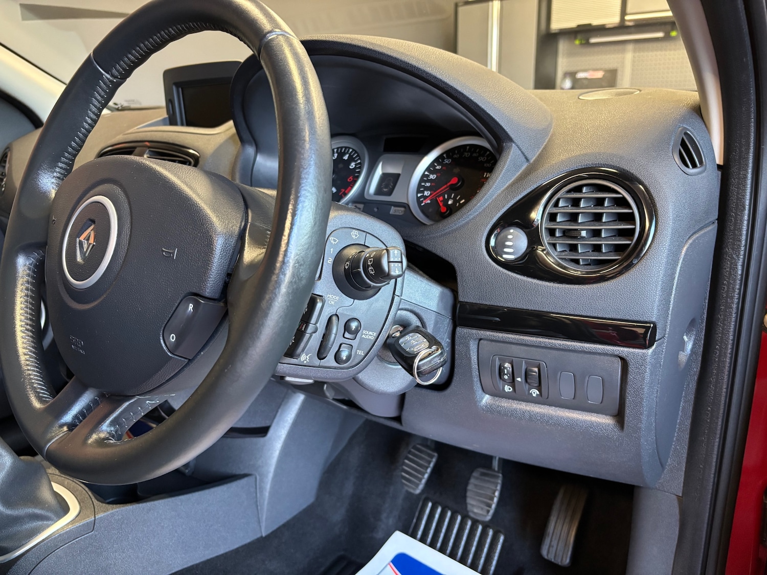 Vehicle 99