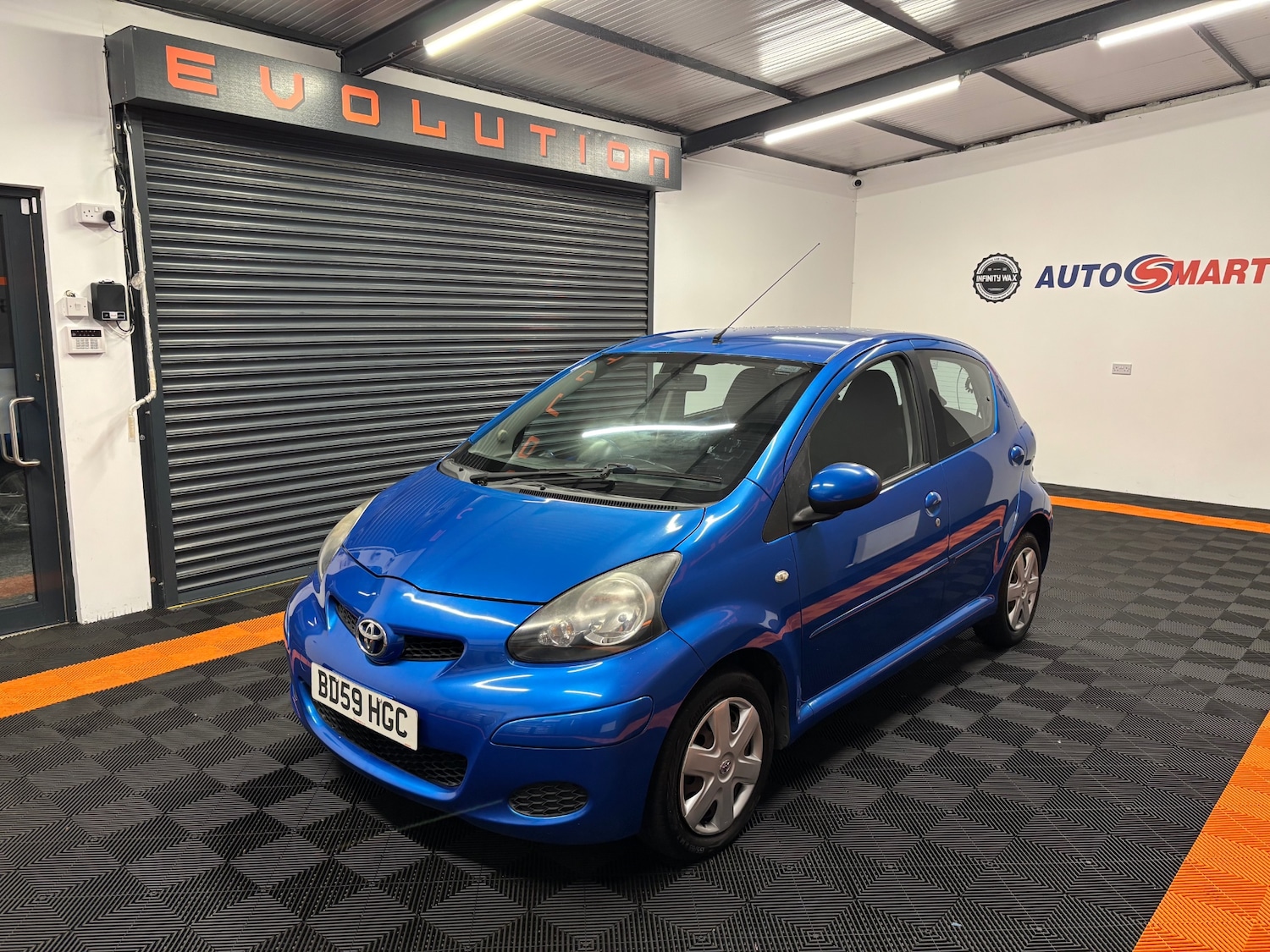 Used Toyota AYGO 2009 for sale - 76268194: Photo 17