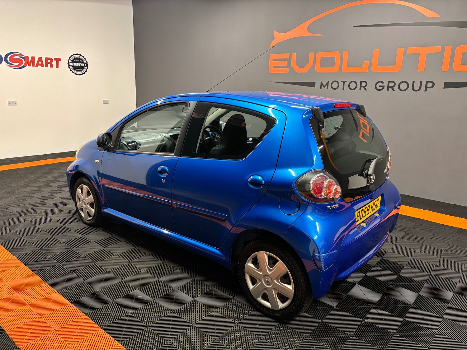 Used Toyota AYGO 2009 for sale - 76268194: Photo 3