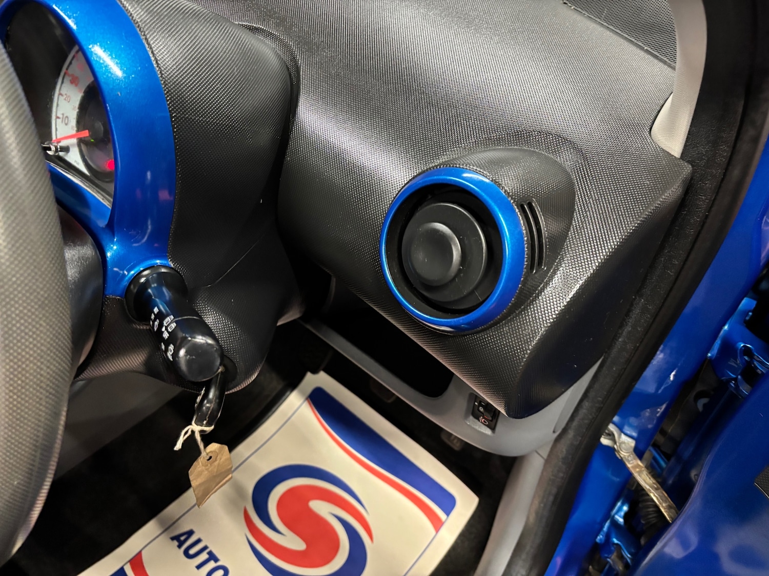 Used Toyota AYGO 2009 for sale - 76268194: Photo 45