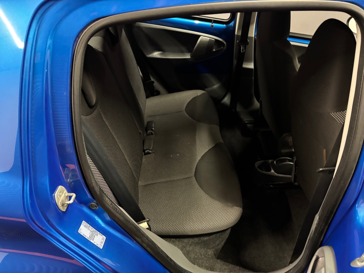 Used Toyota AYGO 2009 for sale - 76268194: Photo 49