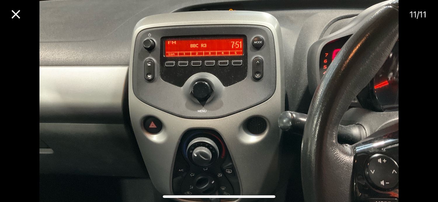Used Toyota AYGO 2015 for sale - 76169798: Photo 9
