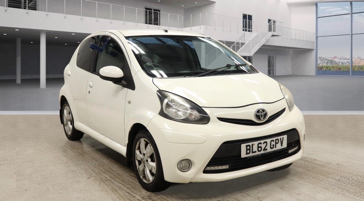 Used Toyota AYGO 2013 for sale - 77837266: Photo 4